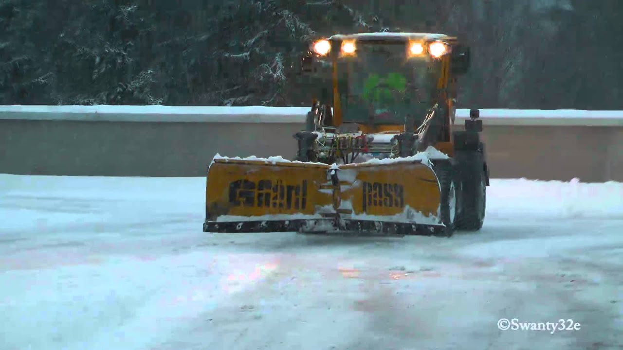 Wille 455B Plowing Snow