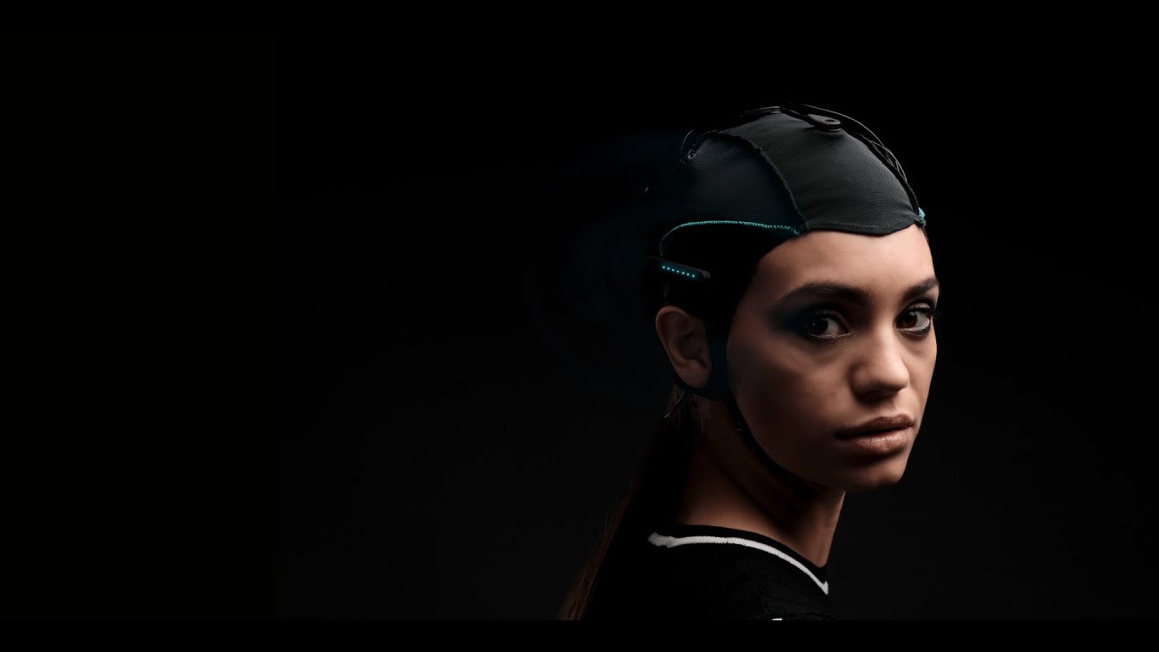 Unicorn Hybrid Black - The wearable EEG Headset