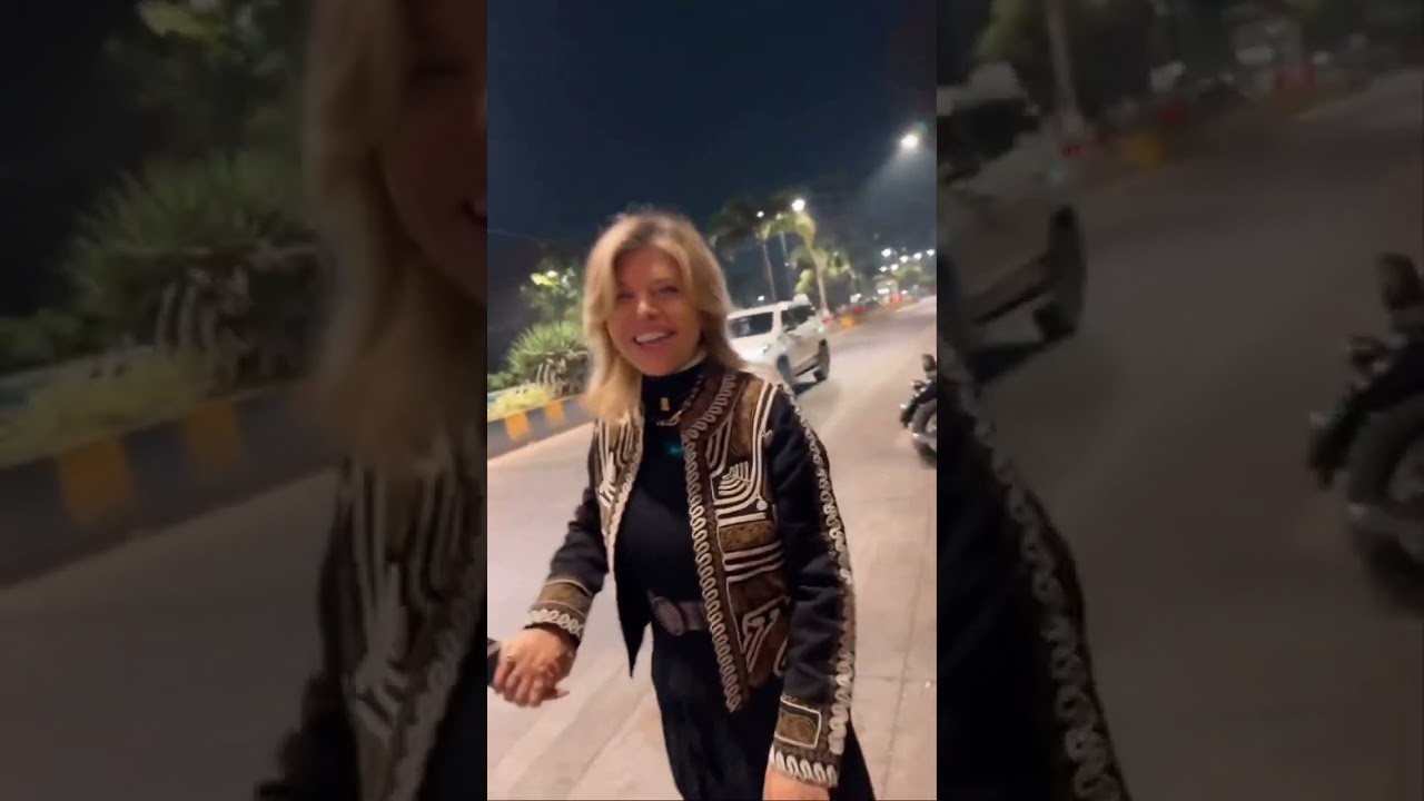 Loredana Groza, acasa la Iulia Vantur in India