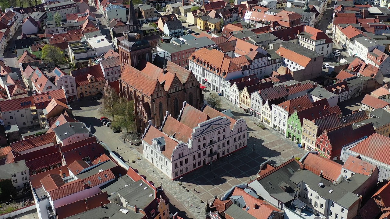 Barlachstadt Güstrow im Herzen Mecklenburgs