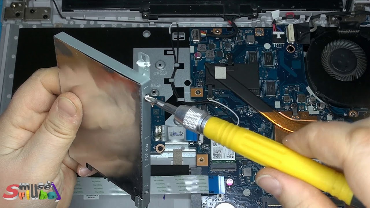 Lenovo Ideapad 500 15ISK разборка, замена HDD на SSD