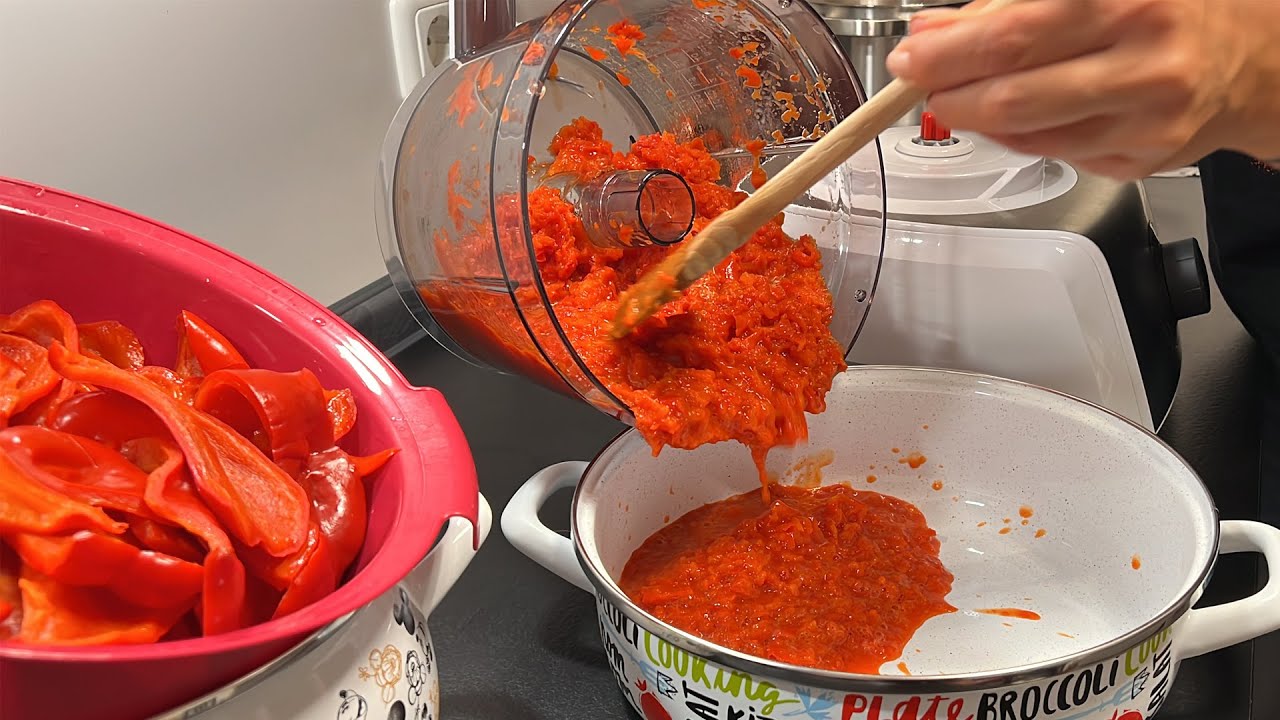 Domaći ajvar od barene paprike, bolji nego na selu!