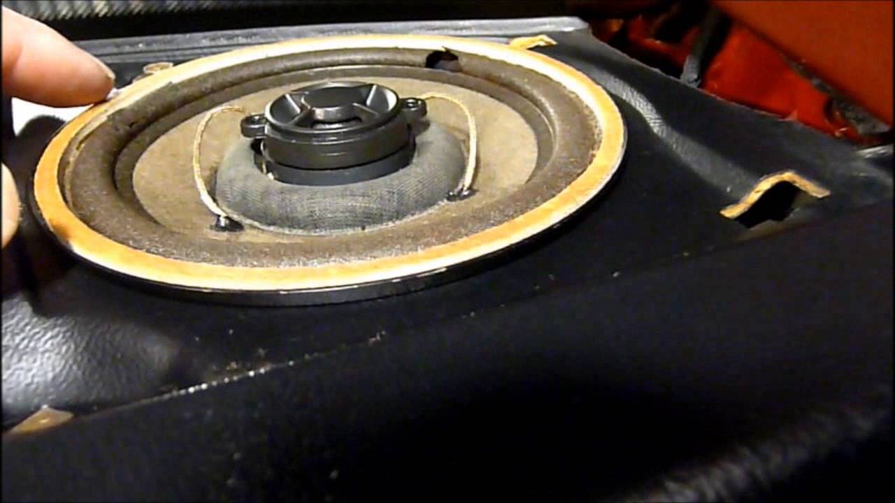 Montaż głośników z przodu w Mercedesie W124(Front mounting of the speakers)