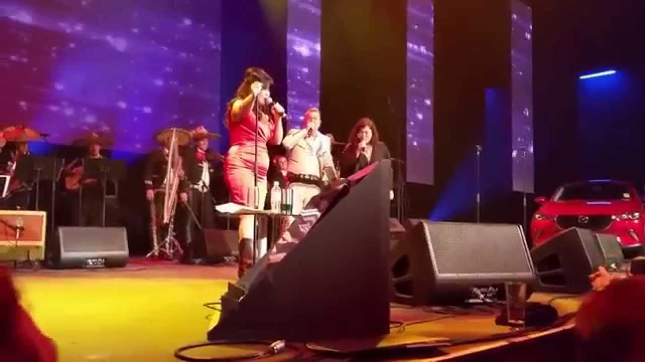 When the War is Over - Jimmy Barnes, Elly-May, EJ & Jackie Barnes with Victor Valdes' Mariachi Band