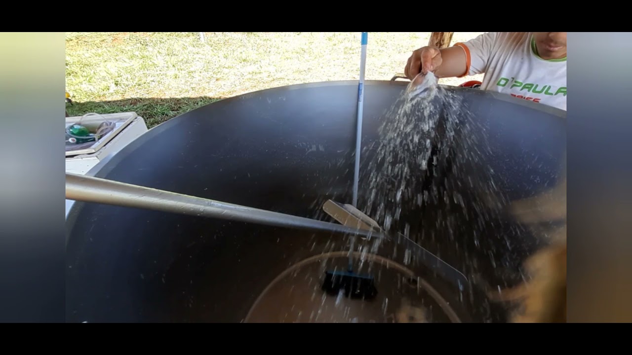 tutorial de como lavar um tanque de leite !