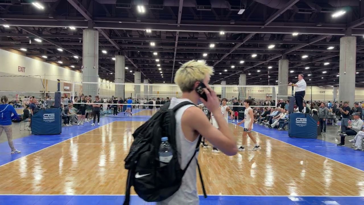 Jax Skyline 17 Royal vs Coast 17-1