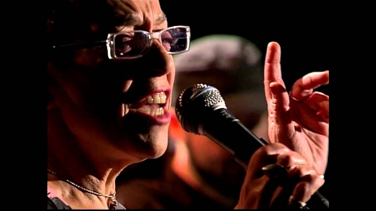 "Azeite", por Alzira E