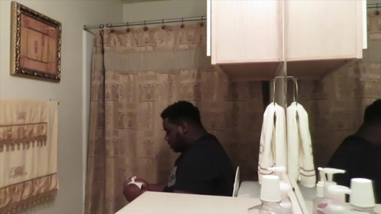 When your mom don’t care about privacy