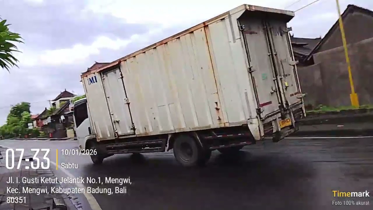 Bypass Soekarno Tabanan - Desa Kedewatan Ubud Gianyar Bali, motovlog perjalanan pagi hari.