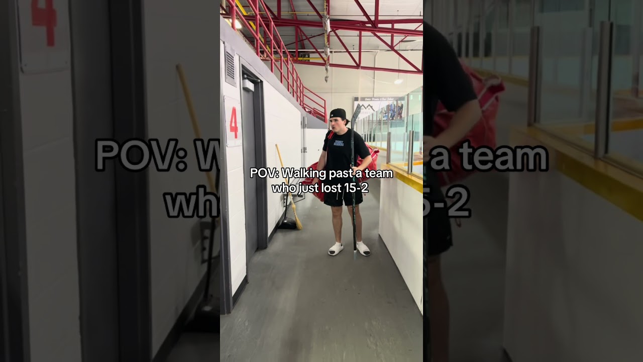 Прохожу мимо команды после провальной игры! #shorts #хоккей #nhl