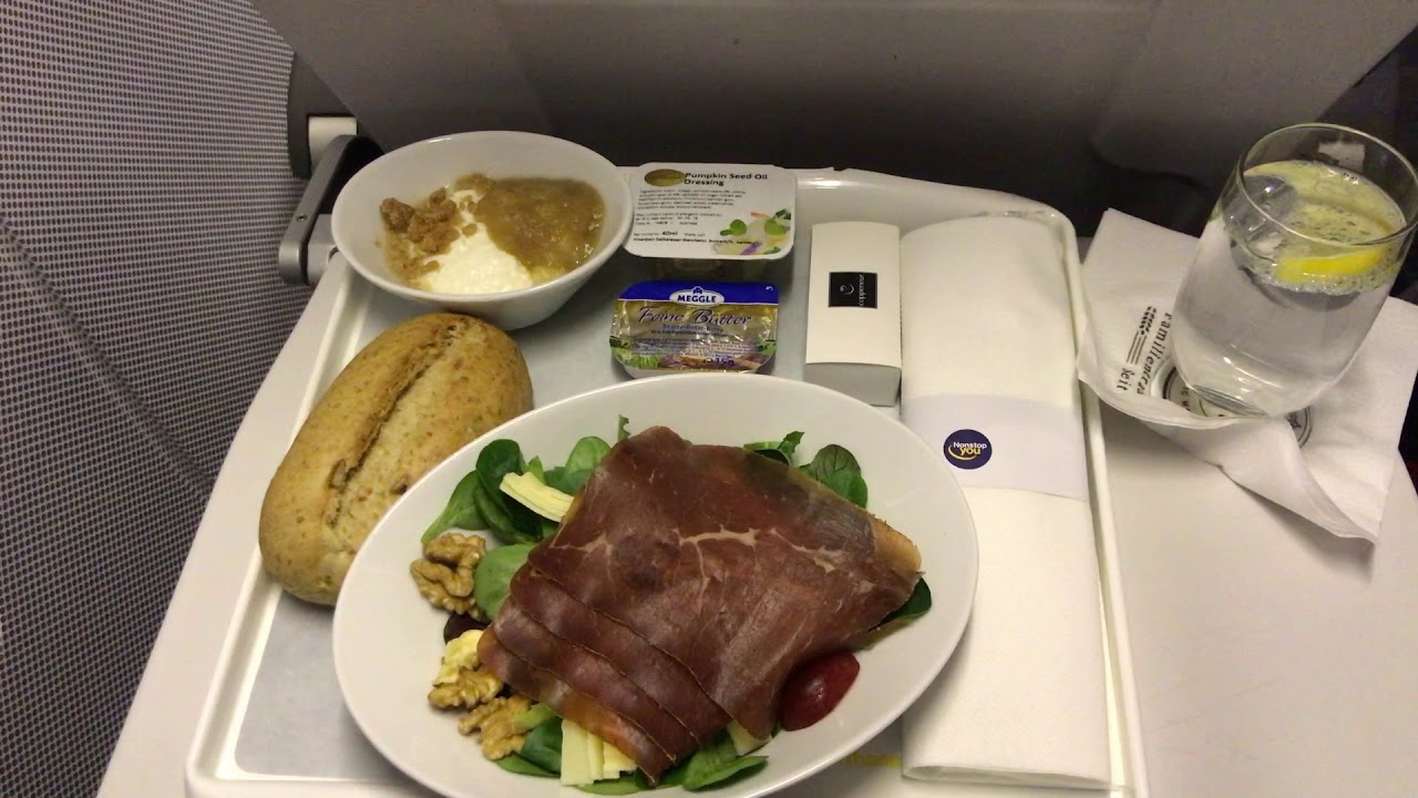 Lufthansa Business Class | Bombardier CRJ-900 | Flight LH2388 Munich - Geneva