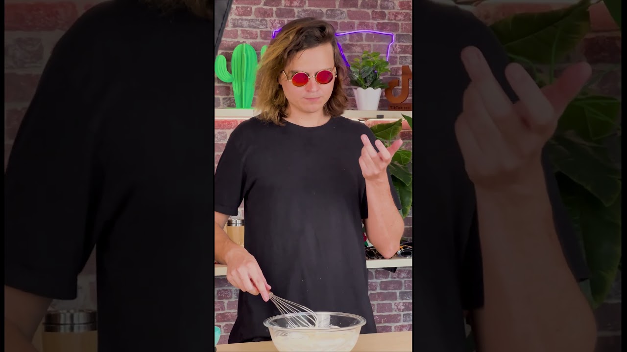 MOLHO MEXICANO F&Aacute;CIL - Receita de Sour Cream o melhor molho mexicano