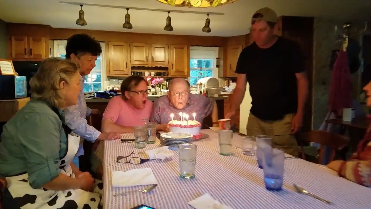 Great Grampa Gardner Birthday (2017)