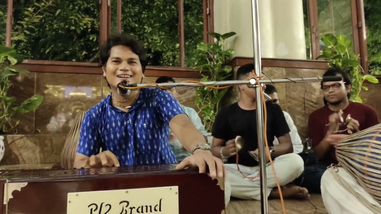Gaudiya Bhajan kirtan \\ ISKCON Kolkata mandir 2024
