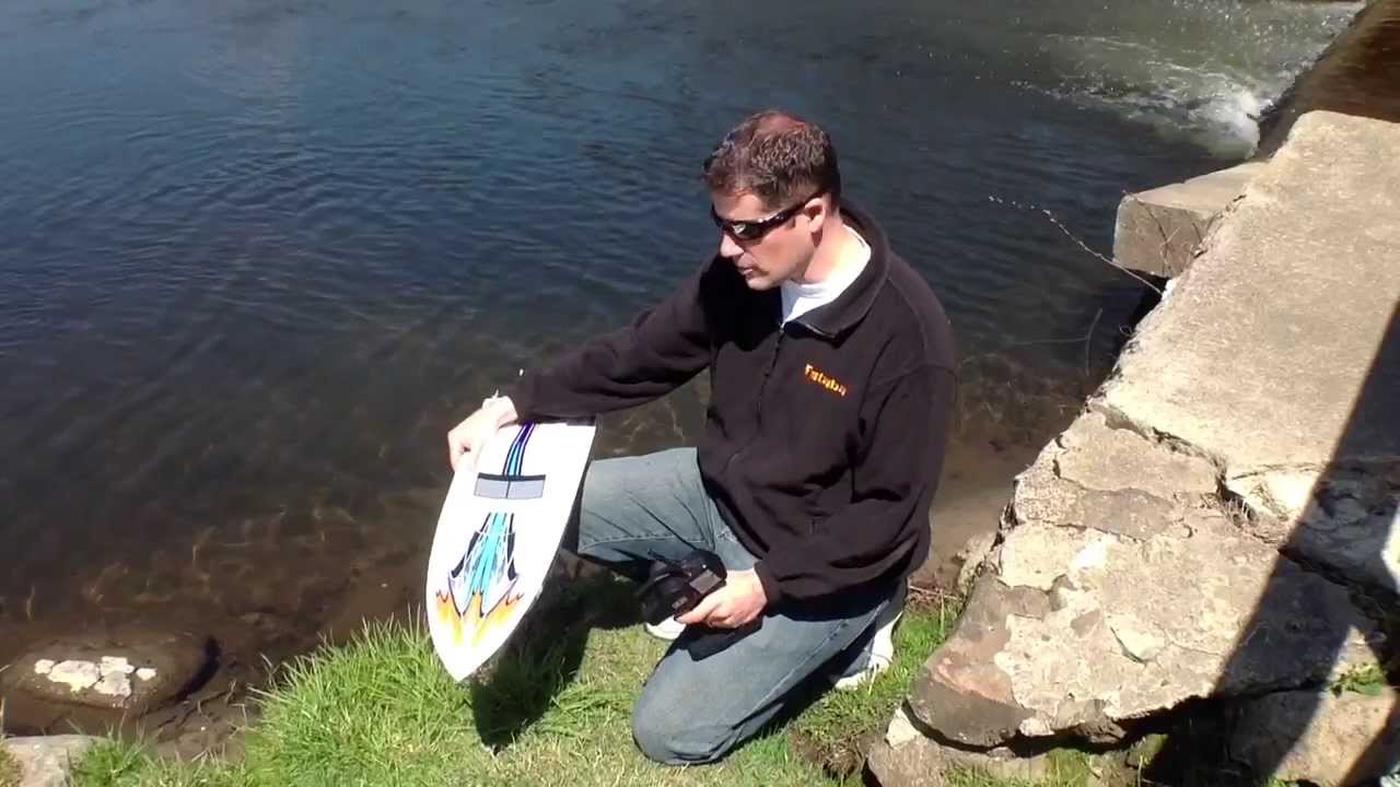 RC Boat Magazine tests the Aquacraft Revolt 30