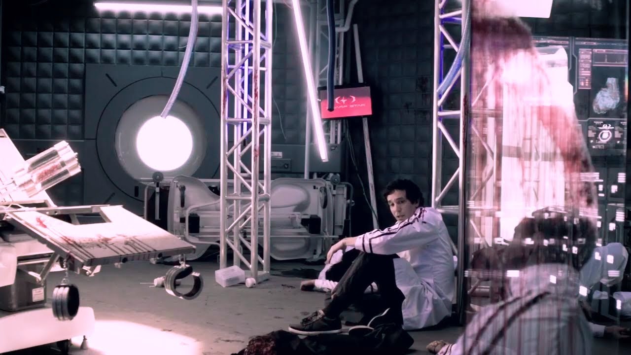 Dark Matter (2015) | Monster