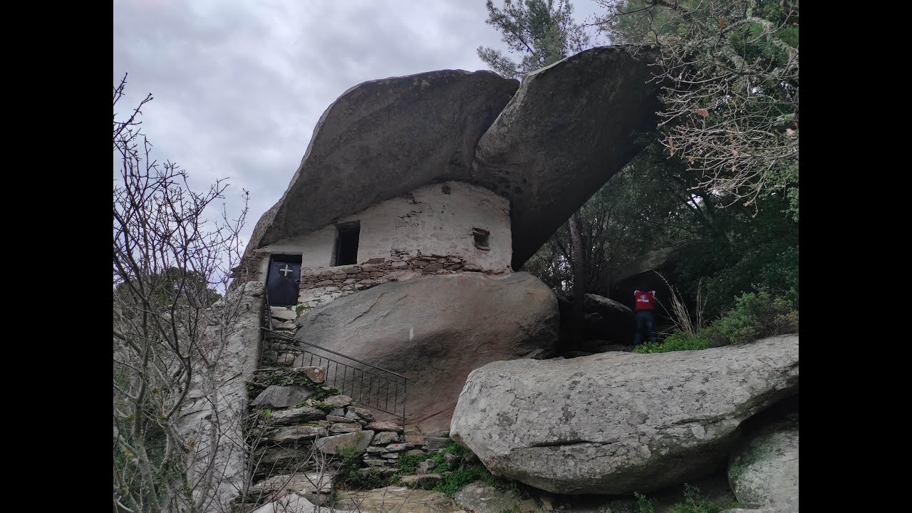 Exploring the diverse landscapes of Ikaria: join our second roadtrip adventure