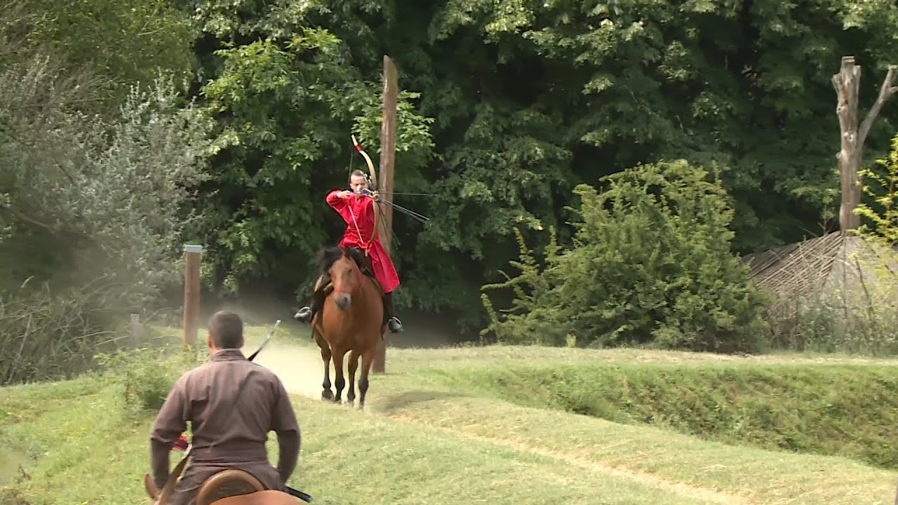 Lovasíjász országos bajnokságot rendeztek a Kassai-völgyben