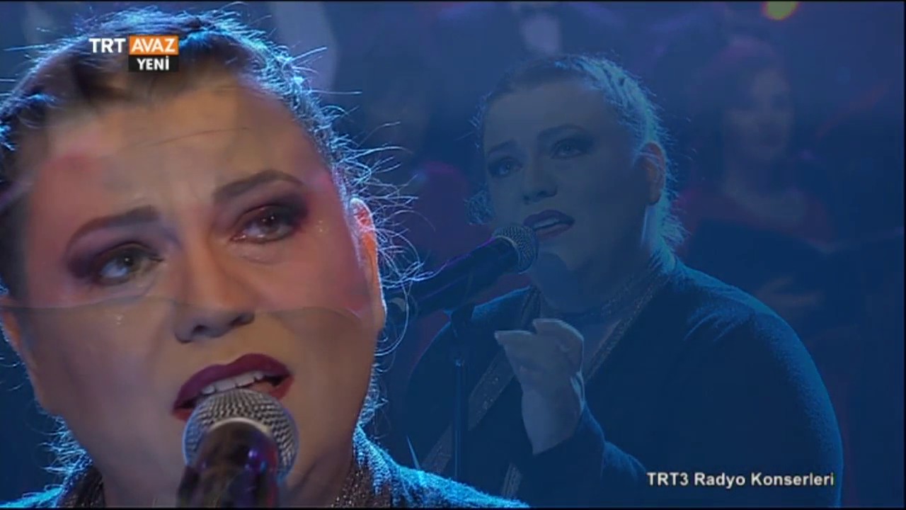 Yıldızların Kulesi Galata - Elif Gökalp - Sultanlar Aşkına Can Atilla Konseri - TRT Avaz