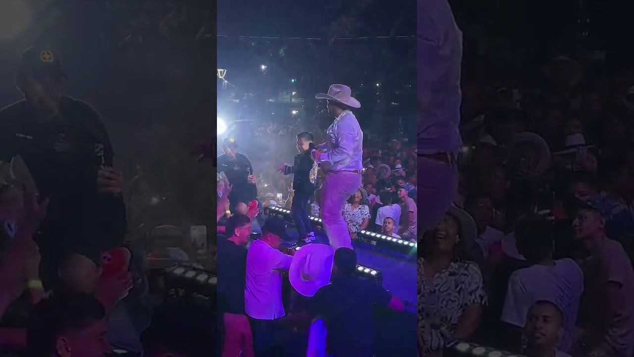   @CiroQuiñonezOficial    🙏🏻😘🫂👍🏻🎤 Mil Gracias ,darme la oportunidad de compartir Contigo 🙏🏻