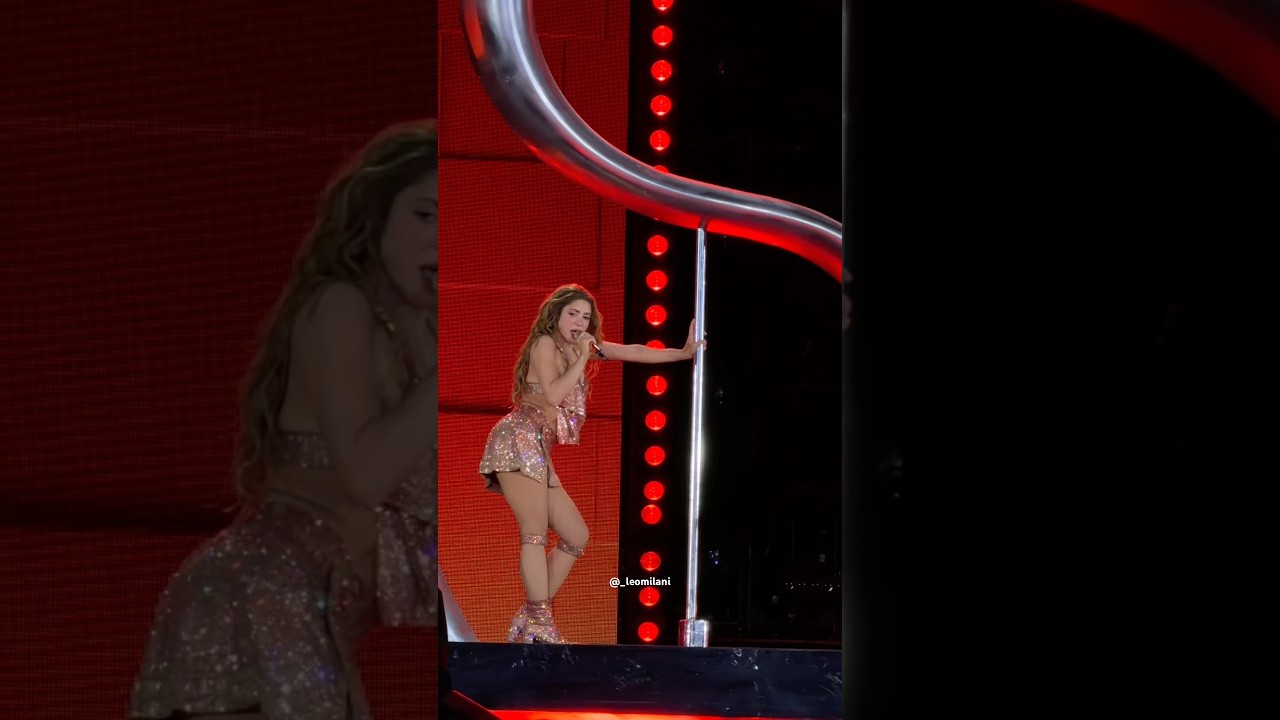 Shakira performs “Soltera” at LMYNL World Tour in Mexico #shakira #soltera #lmynlworldtour #lmynl
