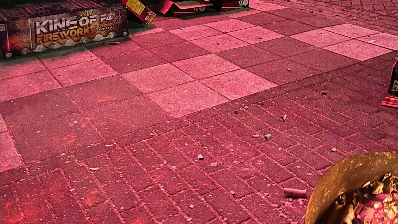 King of Fireworks 304 Shots Klasek 60KG Cake #fireworks #pyro #fireworksdisplay