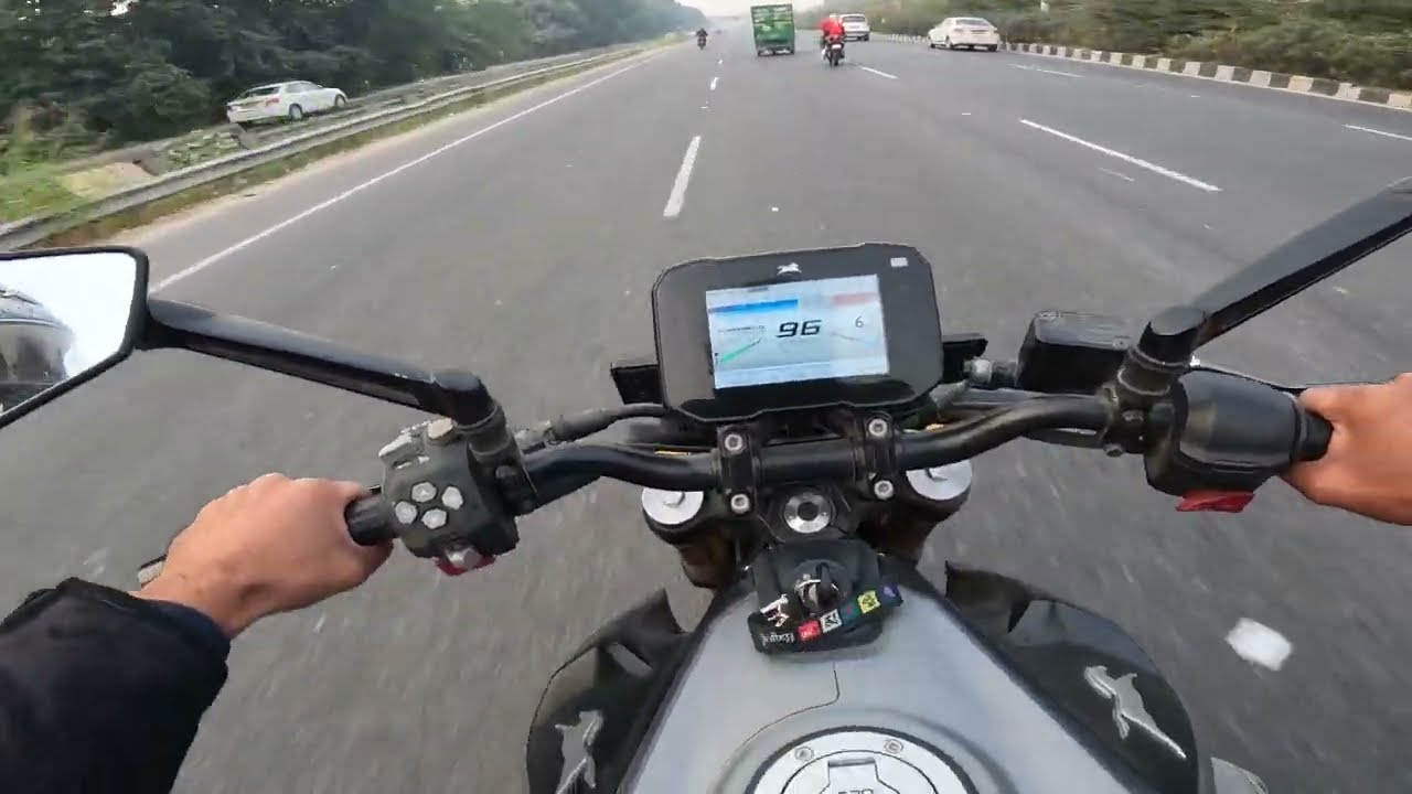 Duke 390 Owner Rides RTR 310 for the First Time – Duke vs RTR 310 Comparison | Royal Vikhyat