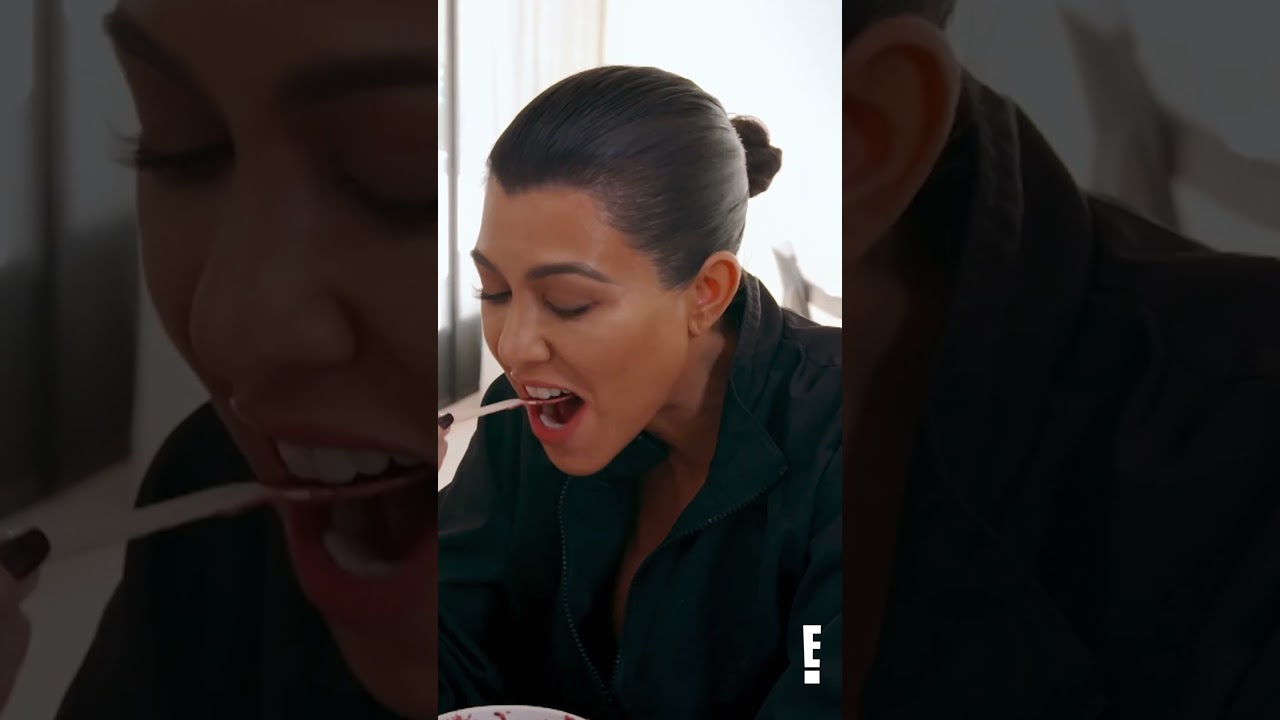 Mason: *almost throws hands at school* #KourtneyKardashian: &lsquo;Have fun at your playdate!&rsquo; 😘 #KUWTK