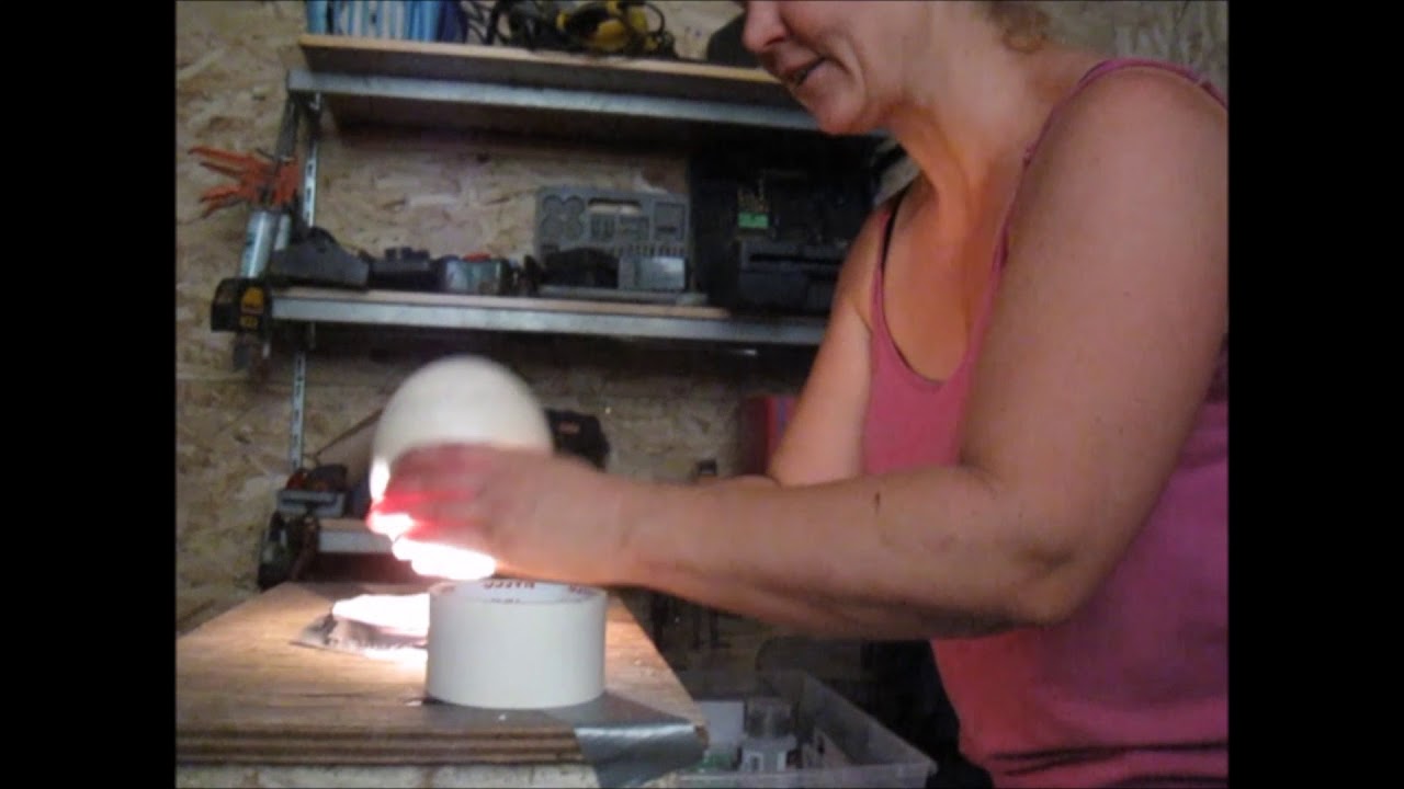 Hatching procedure for ostrich eggs from the incubator