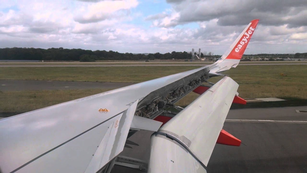 easyJet A320 G-EZOP Landing Gatwick Airport 04/08/15 [HD]