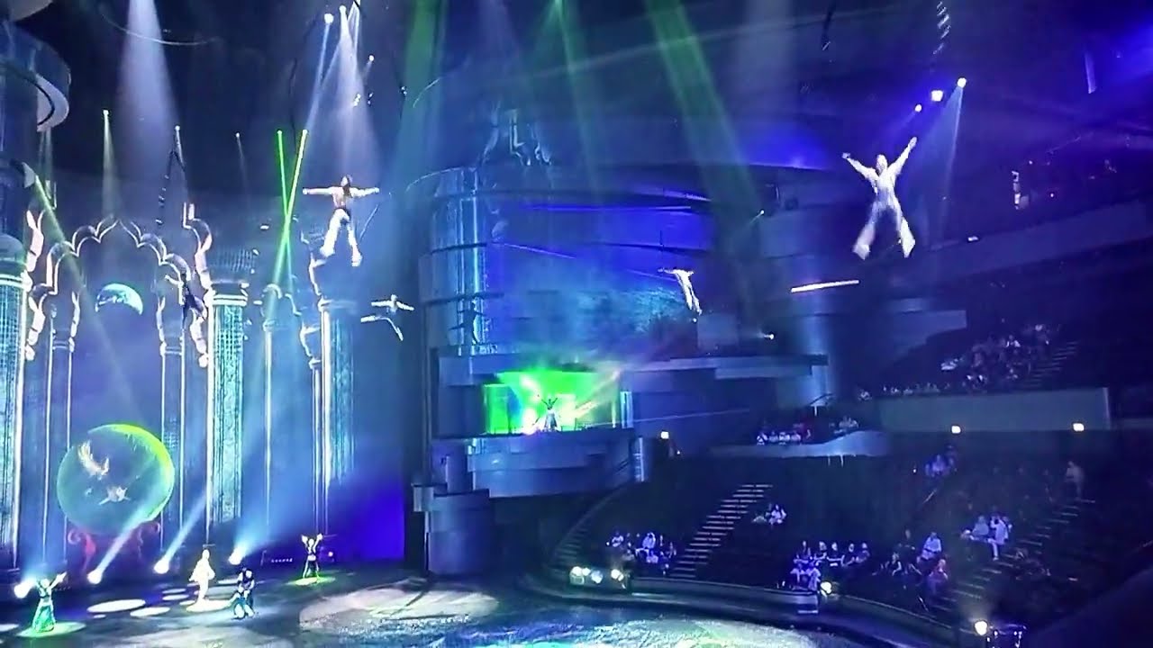 Circus Show La Perle Dubai #trending #dubai #circus