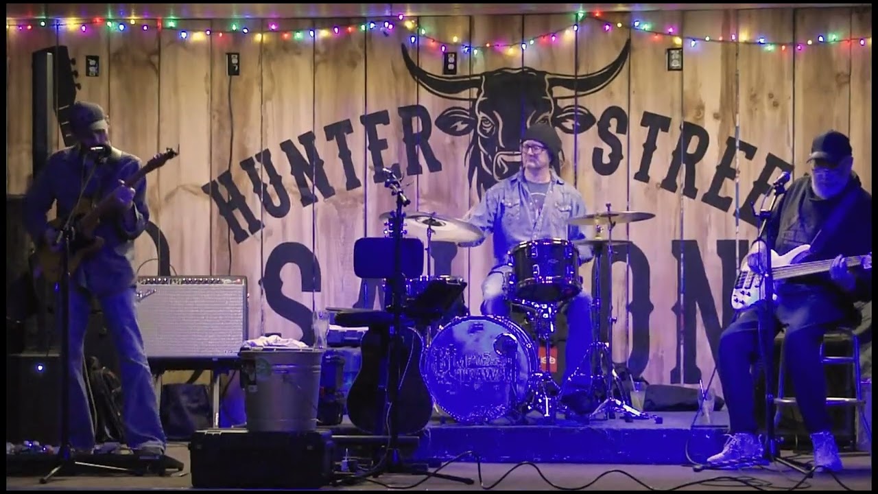 DOUG SEVEN LIVE - Dave Blankenship & Ryan Jessie | Sit Here Drink Haggard