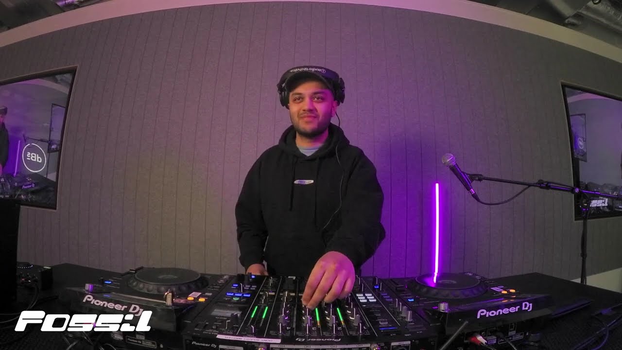 Pilla - FOSSIL RADIO [05/02/26]