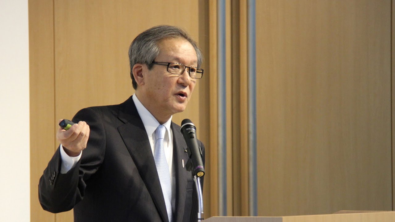 「健全な身体に、健全な精神があれかし」から社名を ～アシックスの事業変革とグローバル戦略　Part1/3　尾山基社長