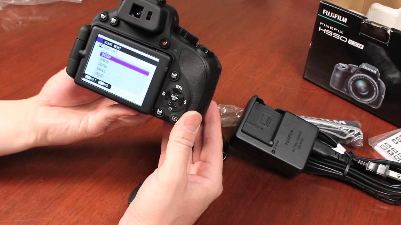 Fuji Guys - HS50EXR Part 2/3 - Unboxing