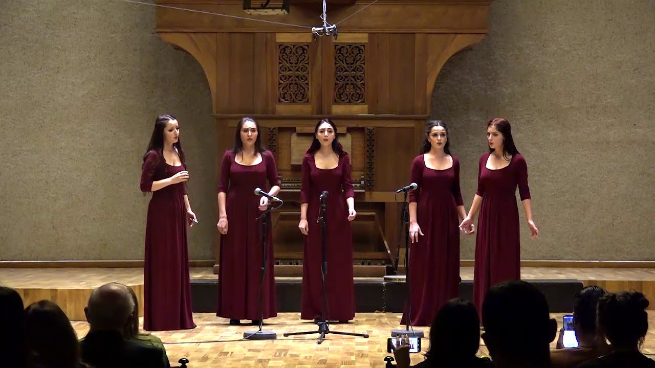 Nairyan vocal ensemble - Surb, Surb