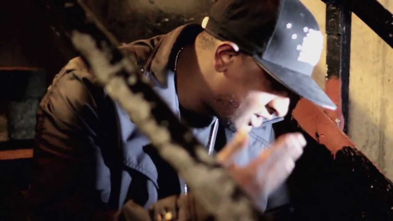 SNAKES [GHOST] - GUN [SQUEEZE 4 P$$]