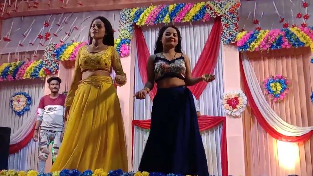 sata ke paisa song hot archestra dance video !!  a malik nabalik ke jaan leba ka Archestra dance !!