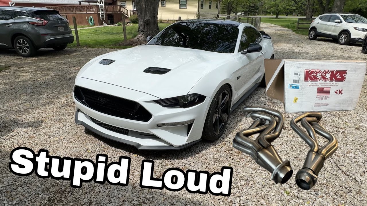 2023 Mustang GT Gets Catless Longtube Headers!