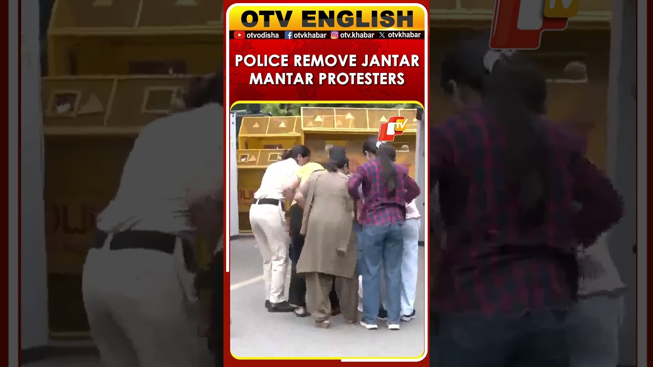 Police Remove Jantar Mantar Protesters After Sonam Wangchuk Taken To Hospital