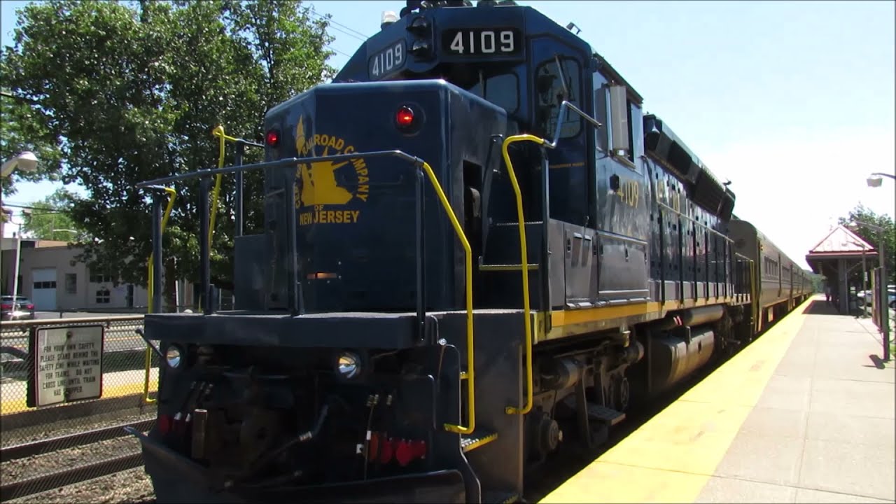 1080p! NJT (CNJ Heritage) GP40PH-2 4109 laying over in Suffern!