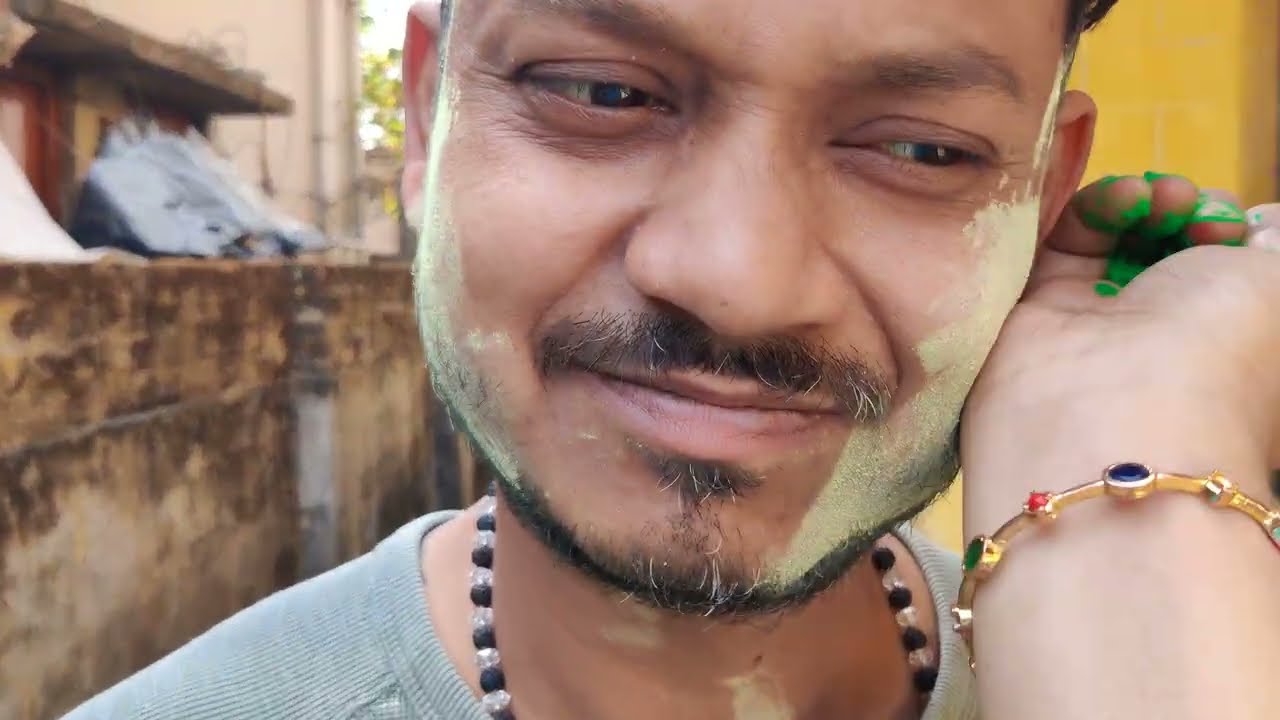 Is saal ka holi #salmatarana #245 #vlog #salma #holi #2026 #funny #family #india #weddinghenna #diy