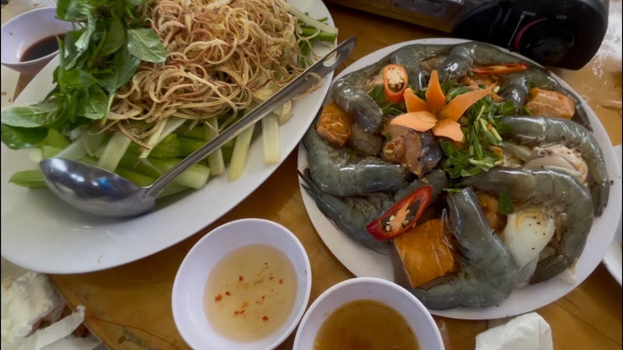 Bữa nay đi Đam Cứoi ở xóm giếng 