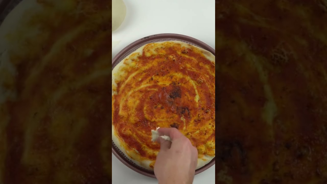 Pizza făcută in casa