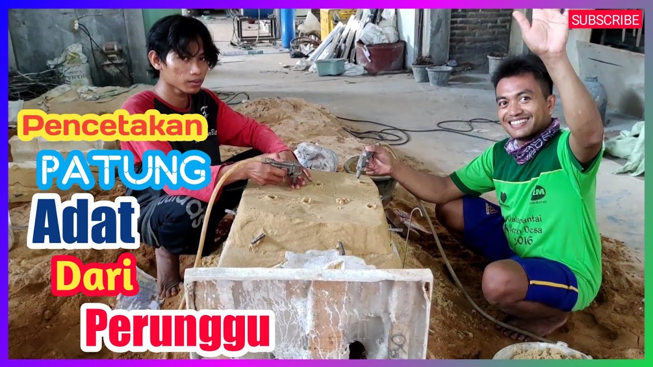 Proses cetak patung adat dari perunggu