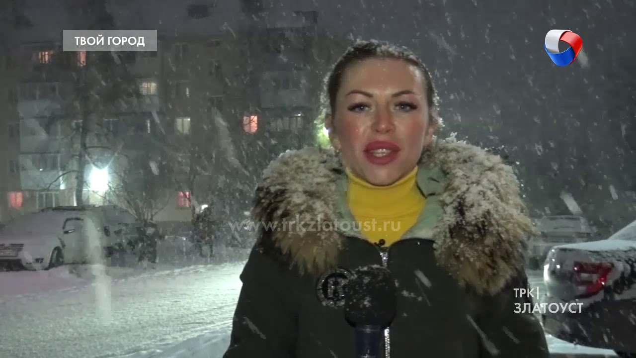 Александр Старцев делает обереги от коронавируса.