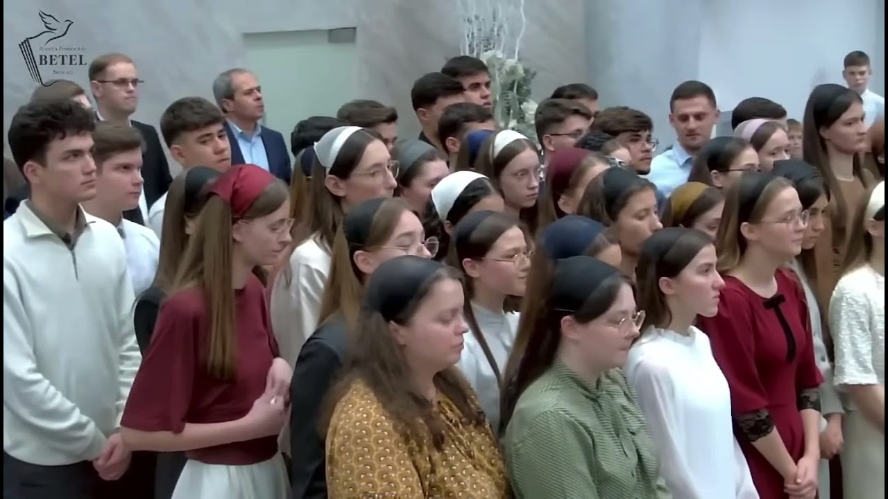 Corurile bisericii Betel Botoșani-Așteptăm ceruri noi 