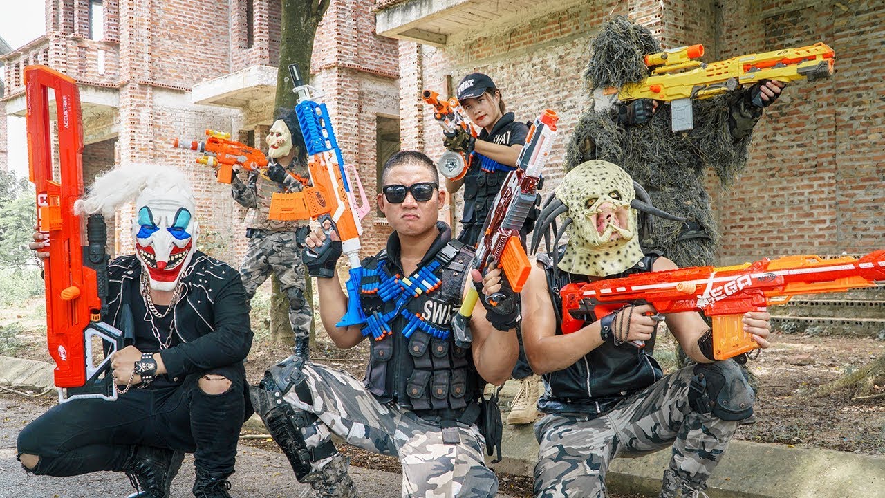 LTT Films : Captain Warriors Silver Flash Nerf Guns Fight Crime Group BIGMAN Mask Weapon Robbery