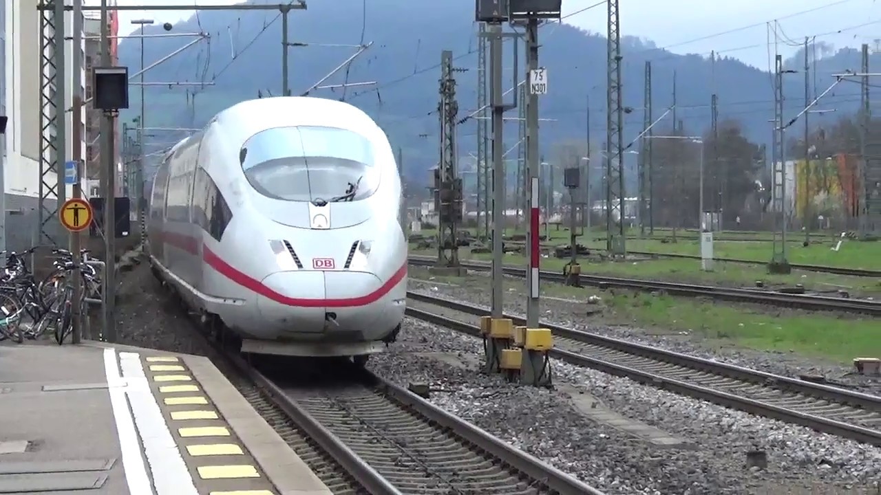 DB Fernverkehr ICE 3 (403 xxx) erreicht Freiburg (Breisgau) Hbf