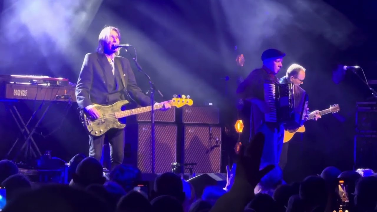 Del Amitri - Nothing Ever Happens - Barrowland, Glasgow - 22 December 2024